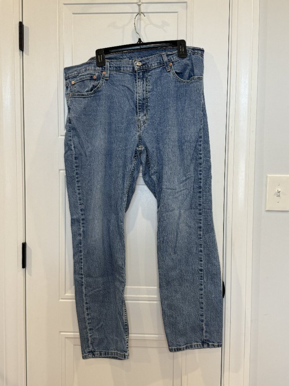 Levis 559 Men's EUC Relaxed Straight Jeans 38x30 Medium Wash